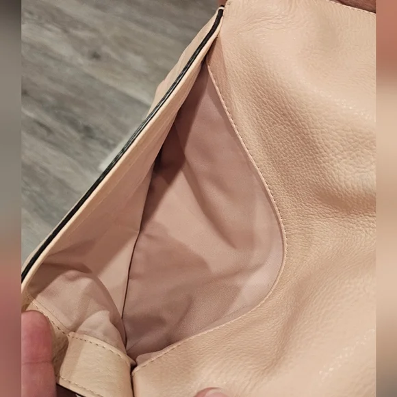 Tory Burch Thea Foldover Crossbody In Light Pink- Width 11" - Picture 4 of 12